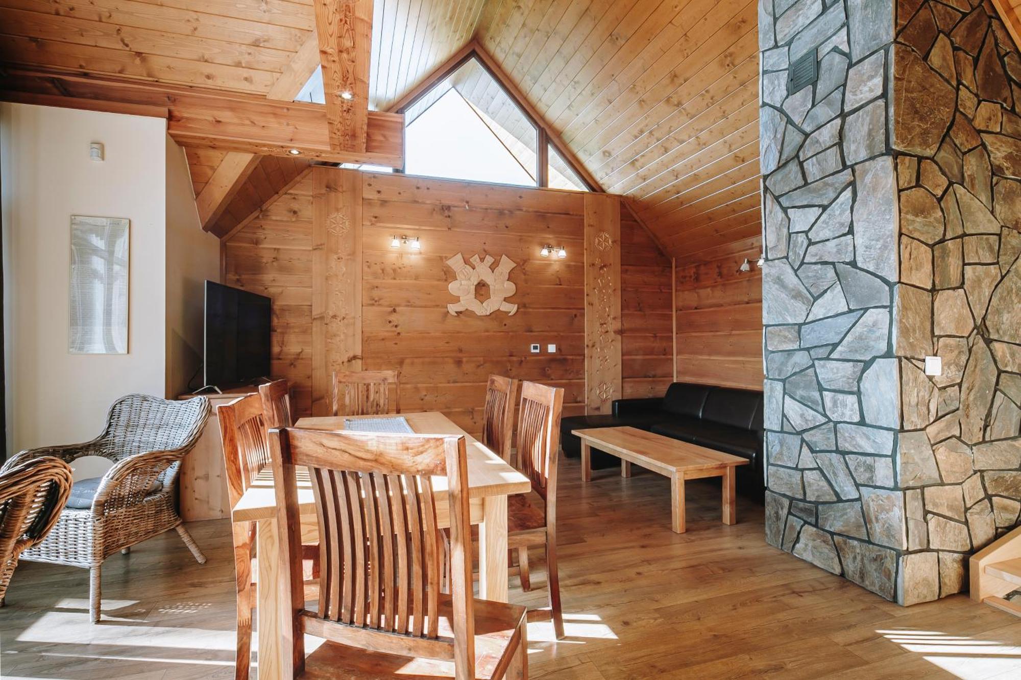 Regionalne Tatrzanskie Echo Z Widokiem Na Tatry Закопане