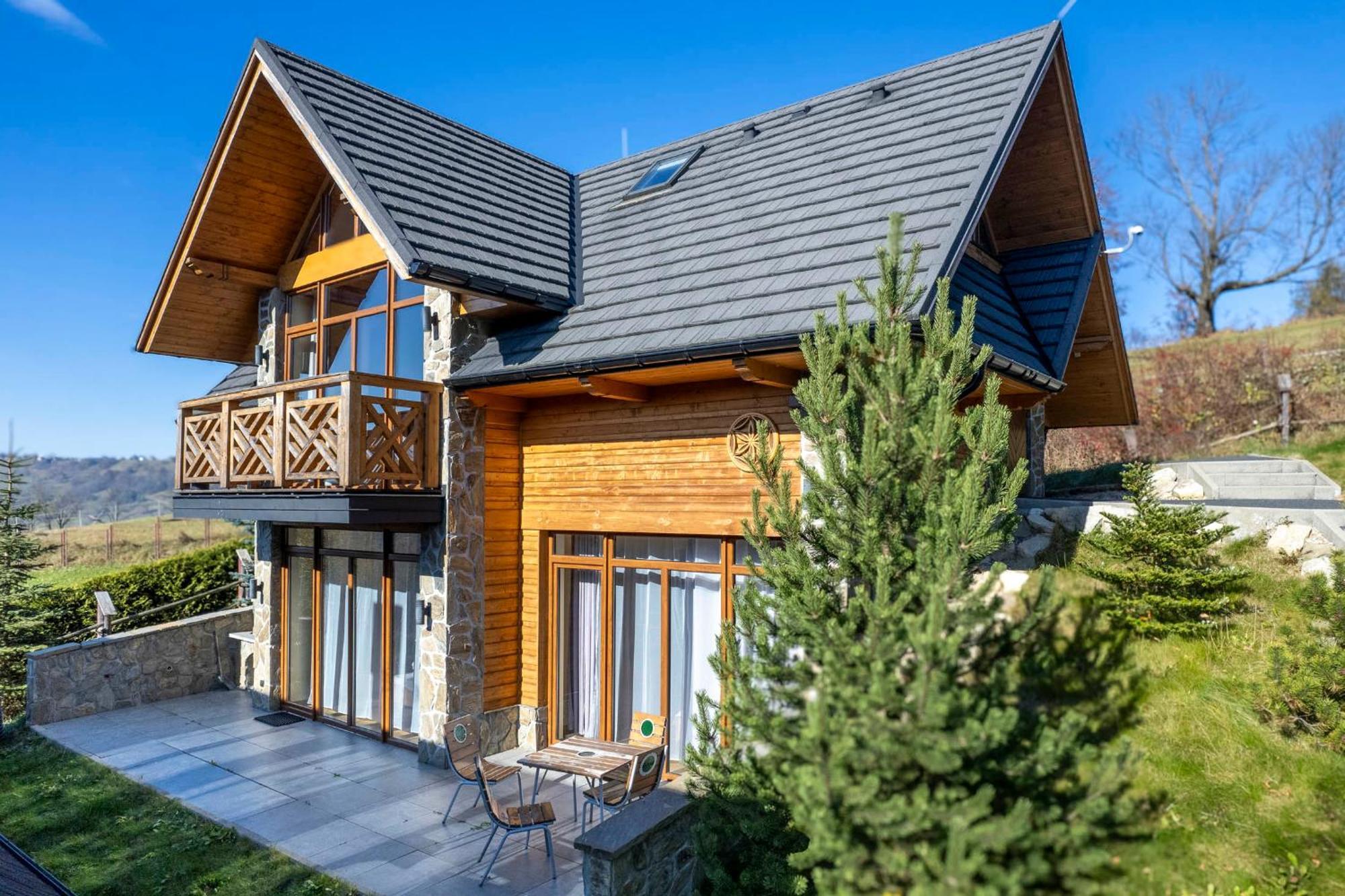 Regionalne Tatrzanskie Echo Z Widokiem Na Tatry Закопане